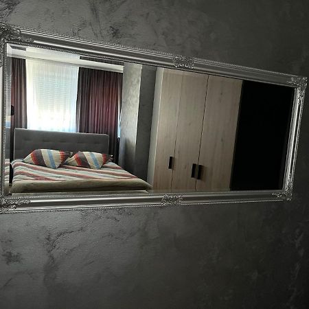 Apartamento Aby Slavonski Brod Exterior foto