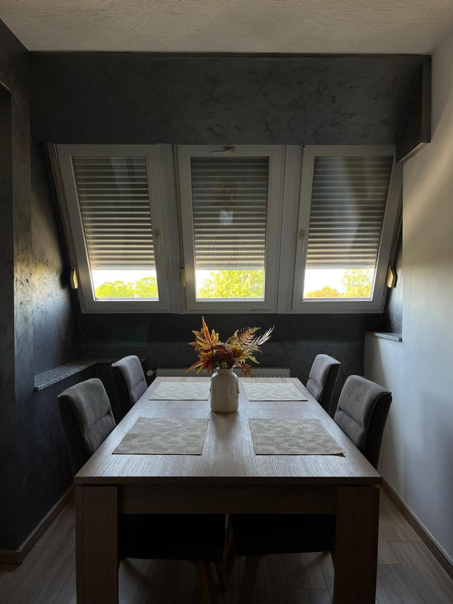 Apartamento Aby Slavonski Brod Habitación foto